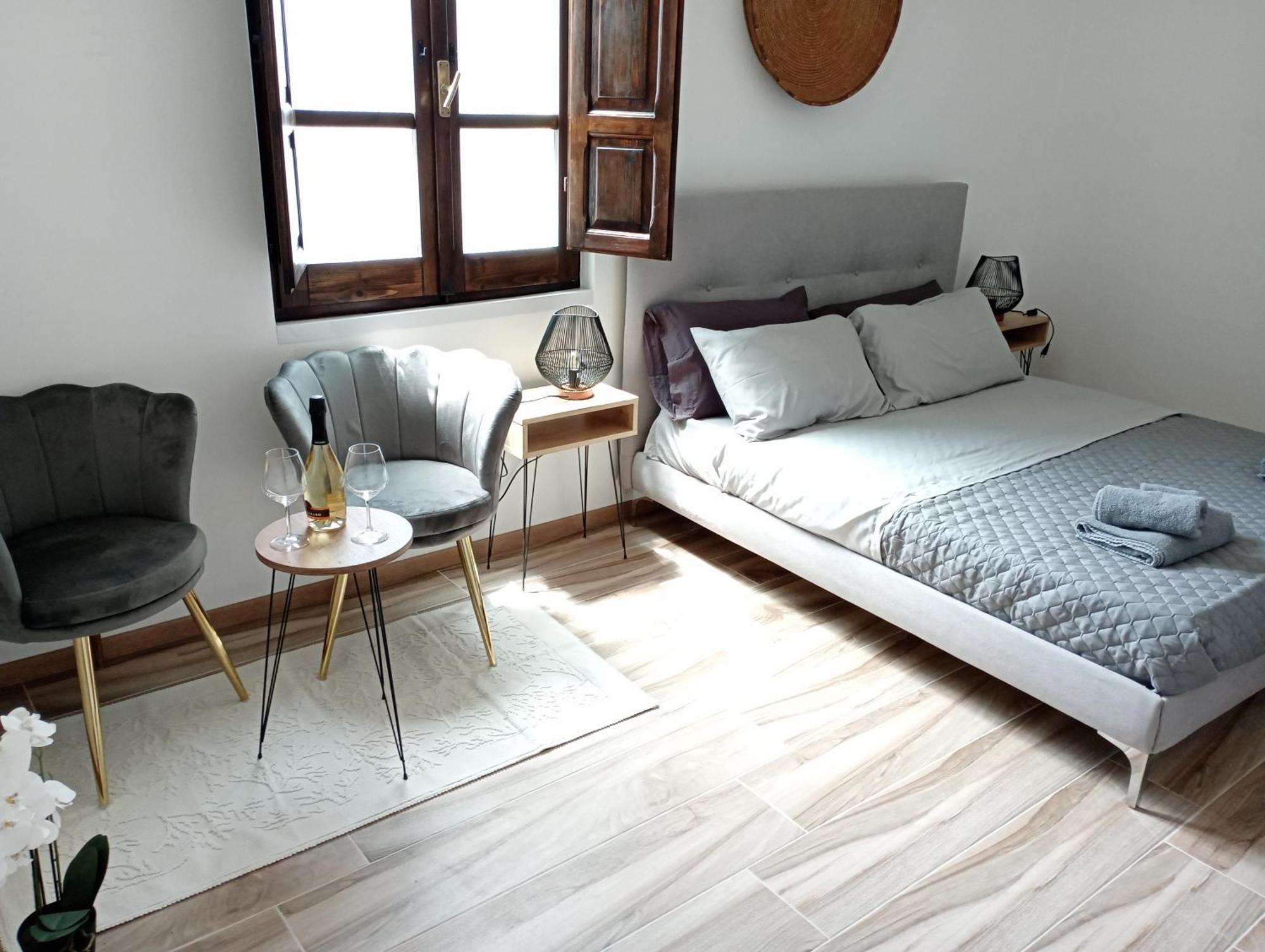 Niu Rooms Oristano Exterior photo